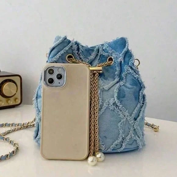 Stylish Blue Denim Bag with Chain Strap - Picture 6 of 7